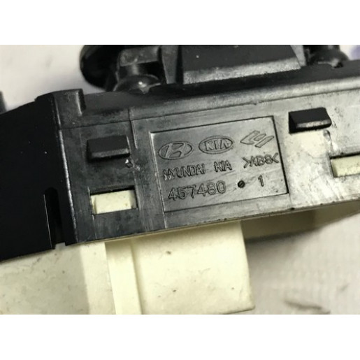 Кнопка регулировки зеркал Kia Ceed I 2006-2012 457480